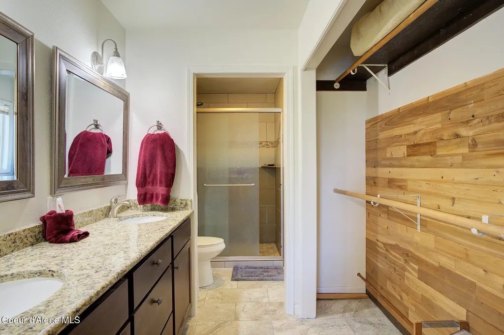 95 Nancy Road Sandpoint ID 83864