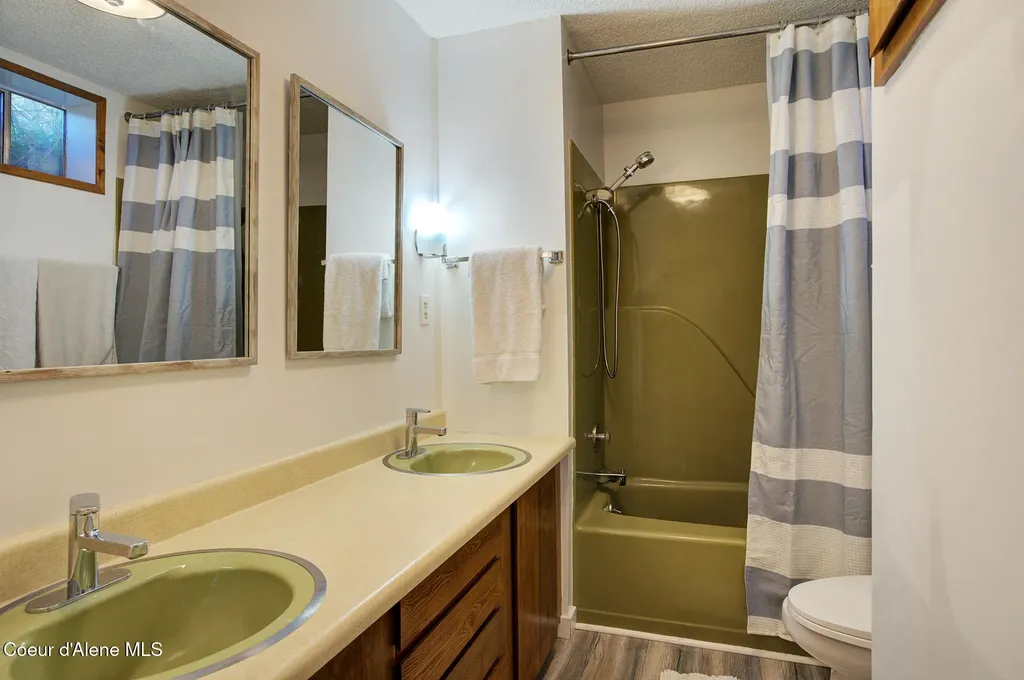 95 Nancy Road Sandpoint ID 83864