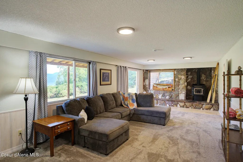 95 Nancy Road Sandpoint ID 83864