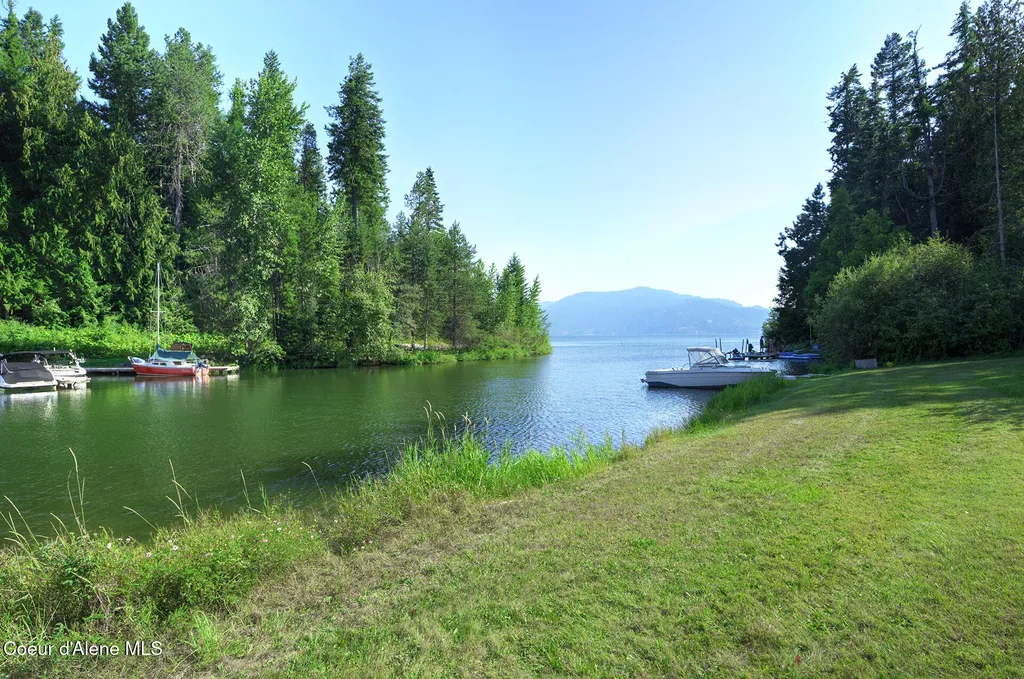 95 Nancy Road Sandpoint ID 83864
