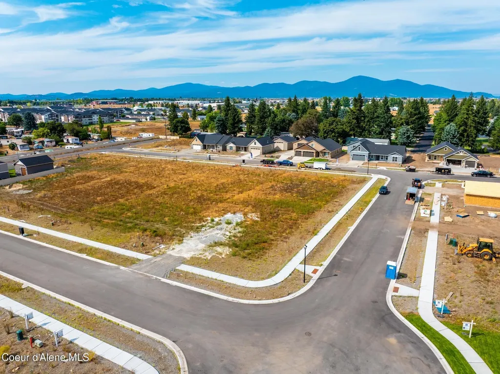 4519 E Savea Lane Post Falls ID 83854