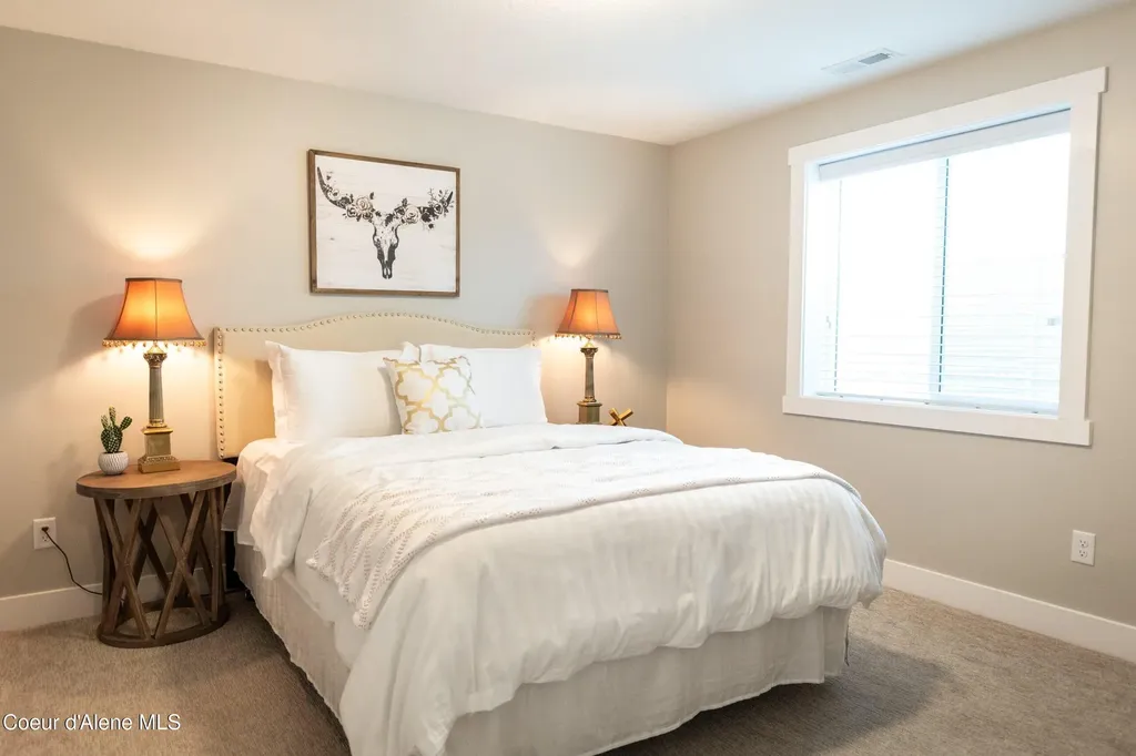 4519 E Savea Lane Post Falls ID 83854