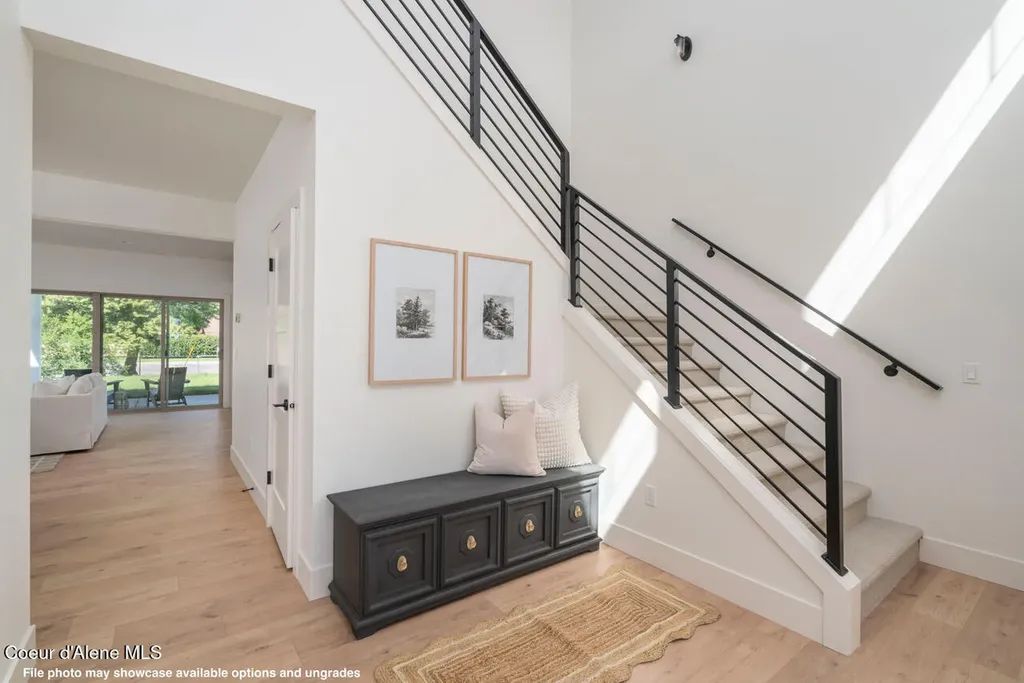 957 E Steeple Chase Road Hayden ID 83835