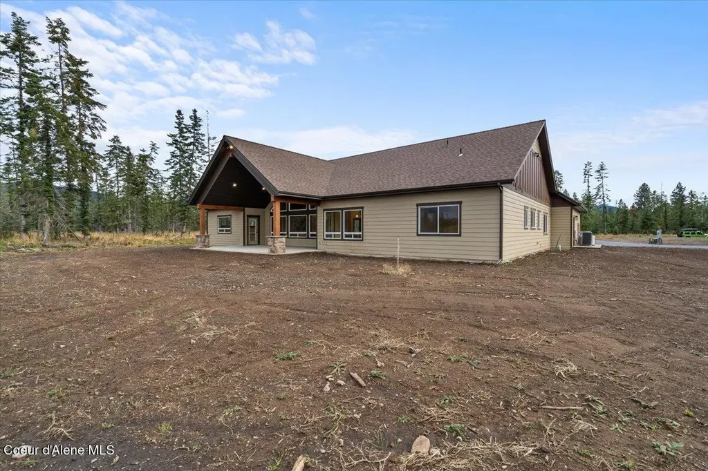 1503 W Remmick Street Hayden ID 83835