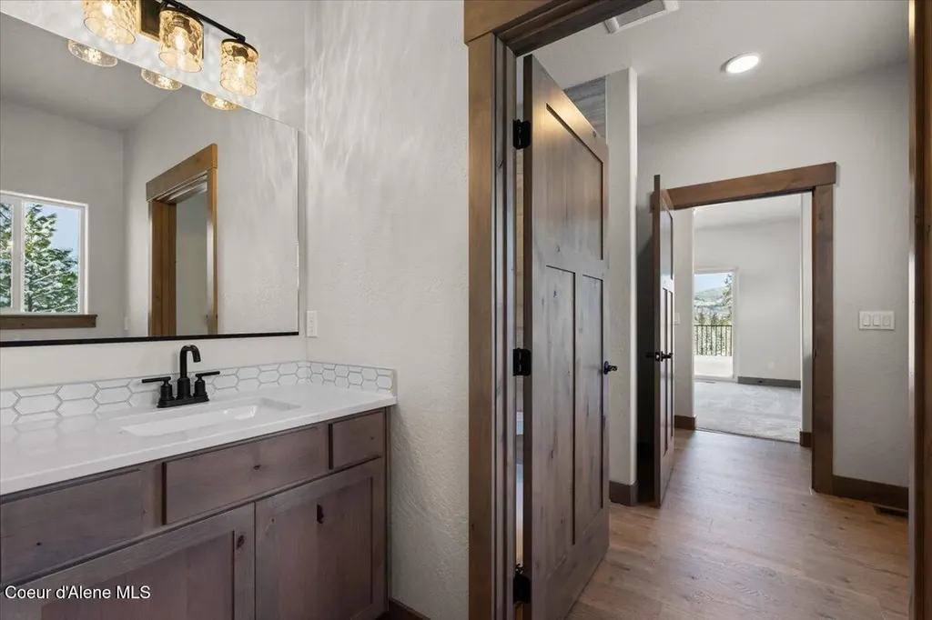 1503 W Remmick Street Hayden ID 83835