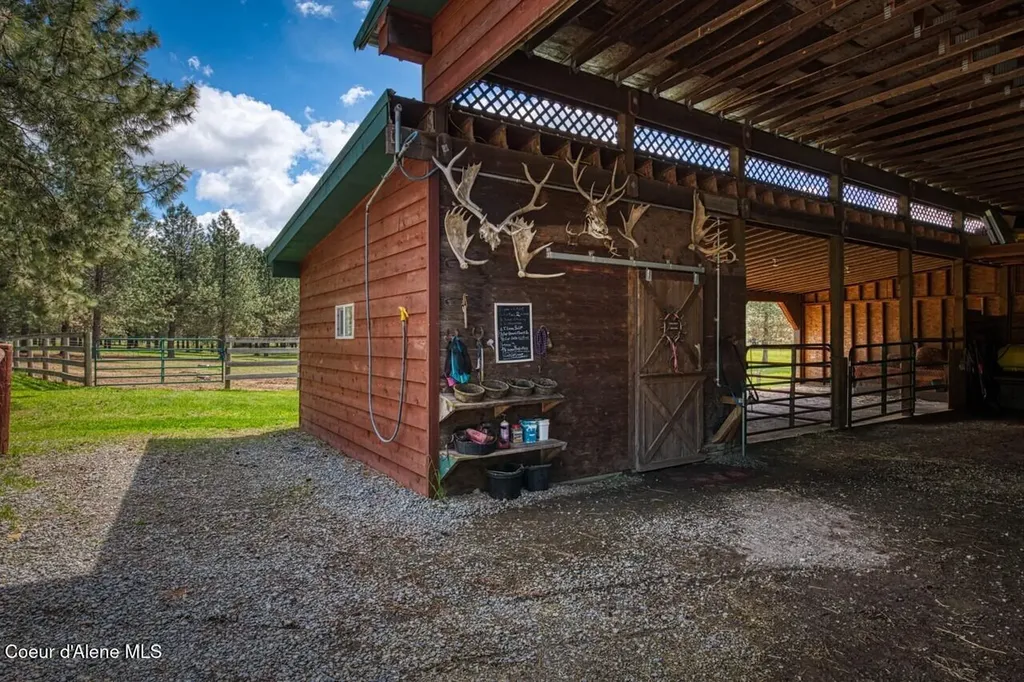 415 Shale Road Priest River ID 83856