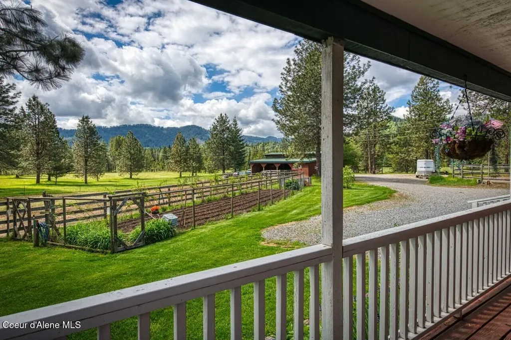415 Shale Road Priest River ID 83856