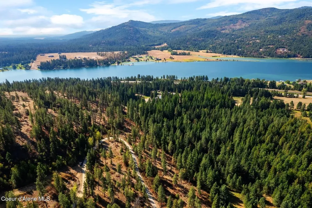 Lot 1a Moose Mountain Priest River ID 83856