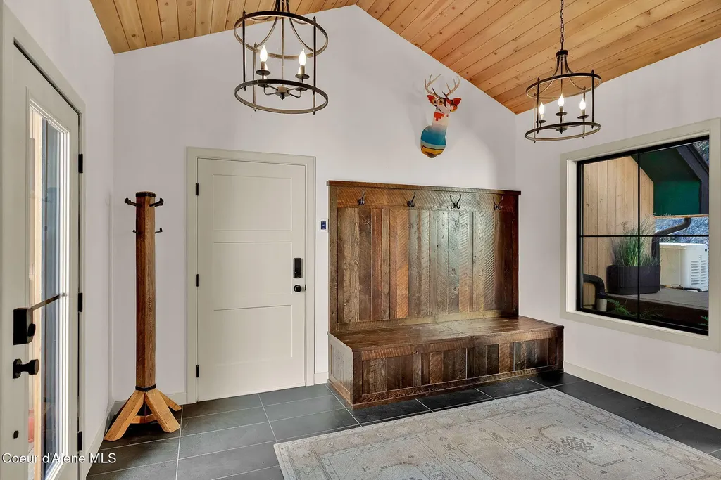 232 N Quail Run Sandpoint ID 83864