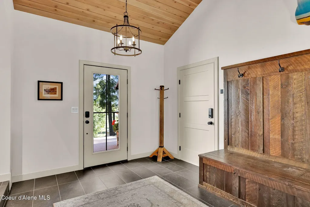 232 N Quail Run Sandpoint ID 83864