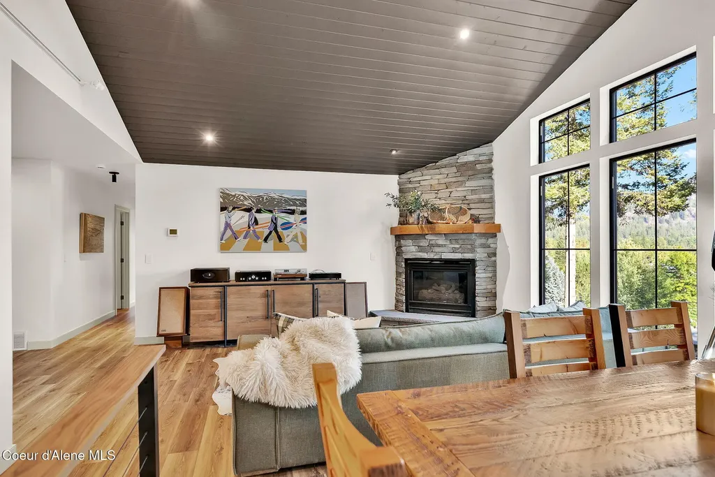 232 N Quail Run Sandpoint ID 83864