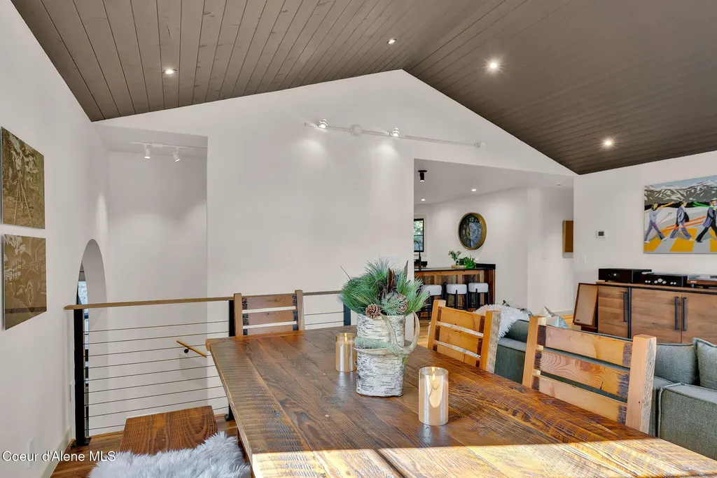 232 N Quail Run Sandpoint ID 83864