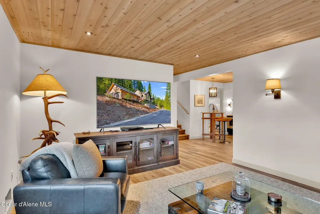232 N Quail Run Sandpoint ID 83864