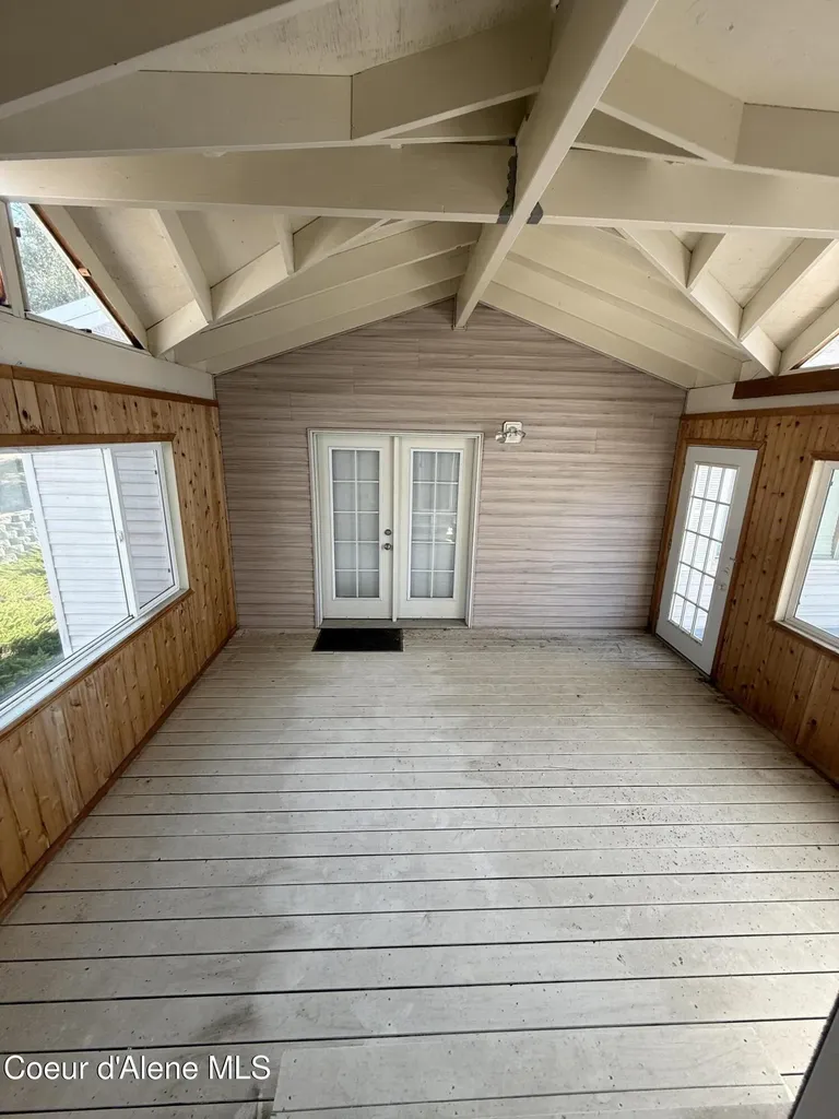 289 Swan Shores Sagle ID 83860