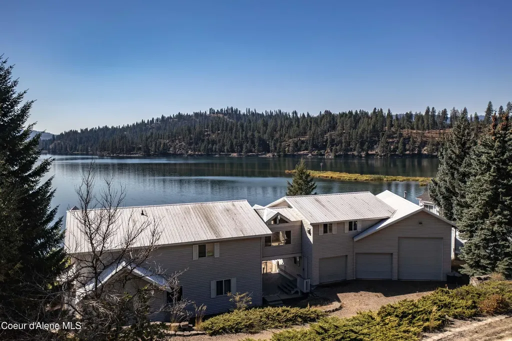 289 Swan Shores Sagle ID 83860