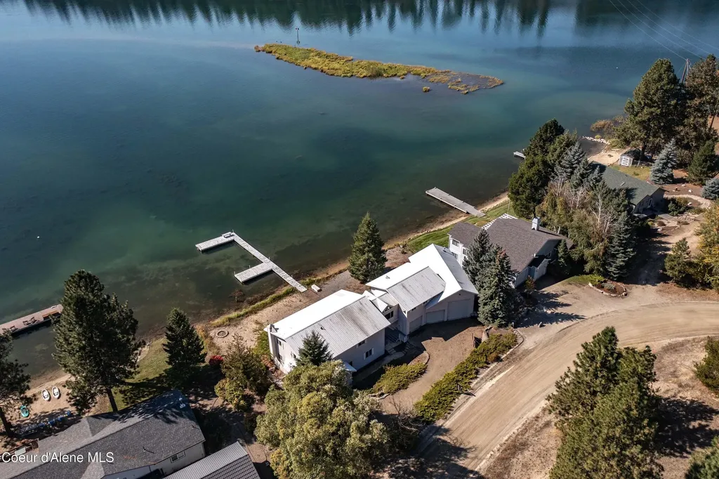 289 Swan Shores Sagle ID 83860