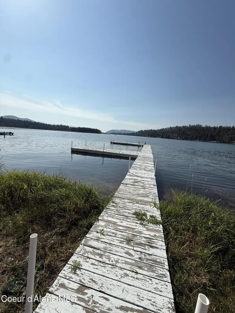 289 Swan Shores Sagle ID 83860
