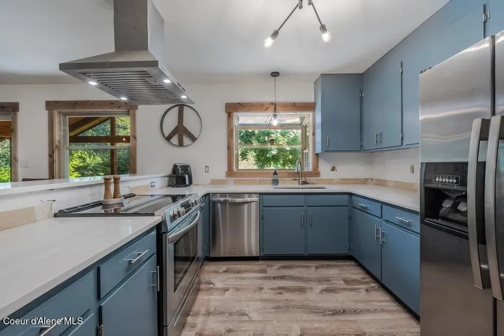 2853 N Kootenai Road Sandpoint ID 83864