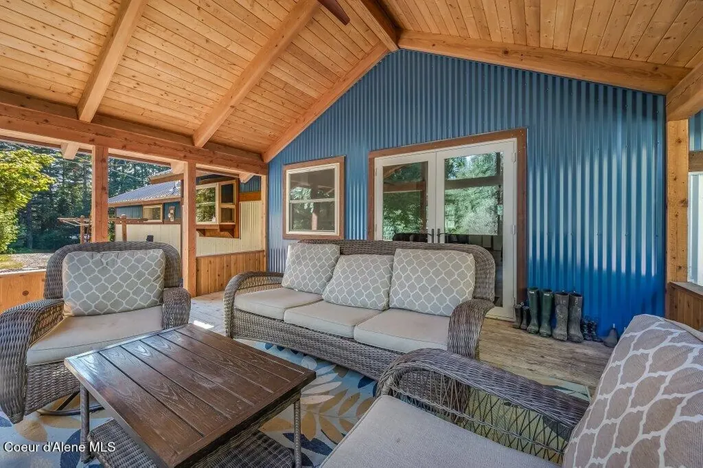 2853 N Kootenai Road Sandpoint ID 83864