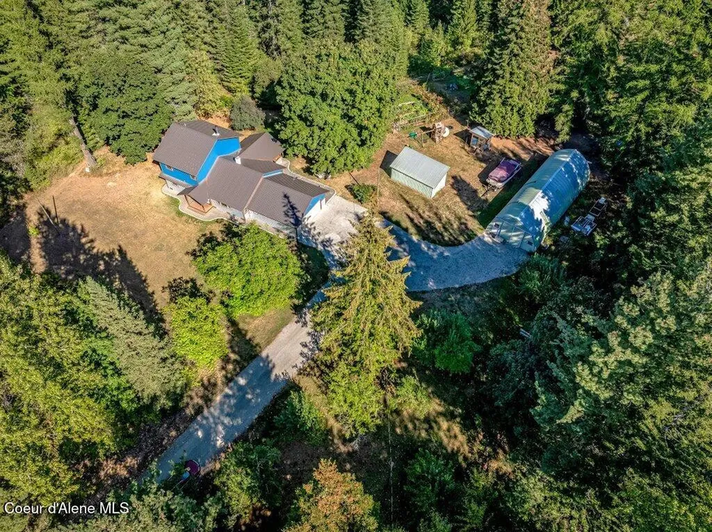 2853 N Kootenai Road Sandpoint ID 83864