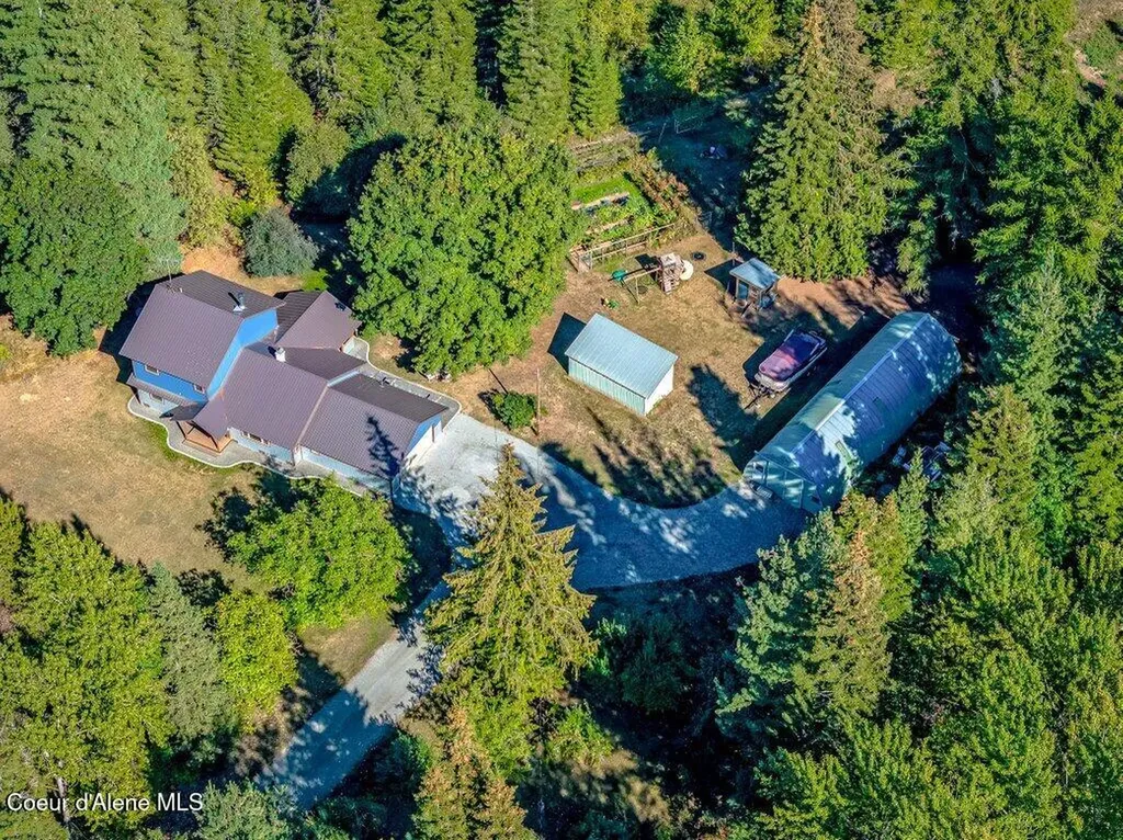 2853 N Kootenai Road Sandpoint ID 83864