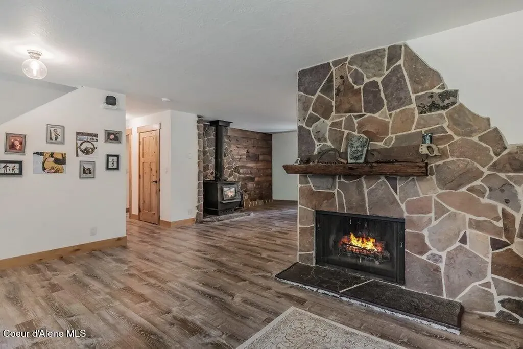 2853 N Kootenai Road Sandpoint ID 83864