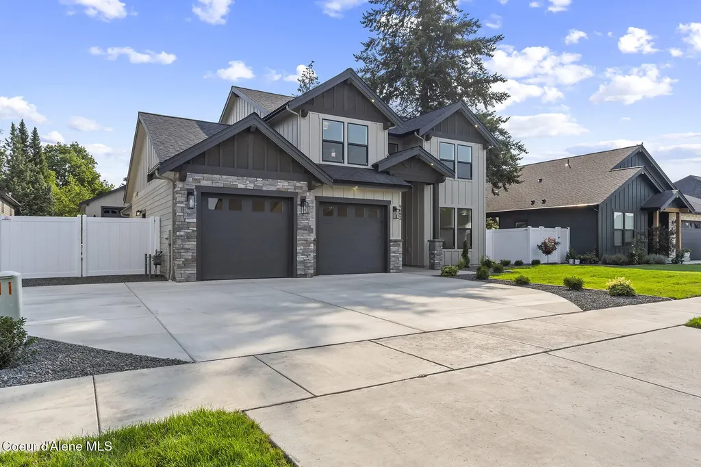9092 N. Raintree Lane Hayden ID 83835