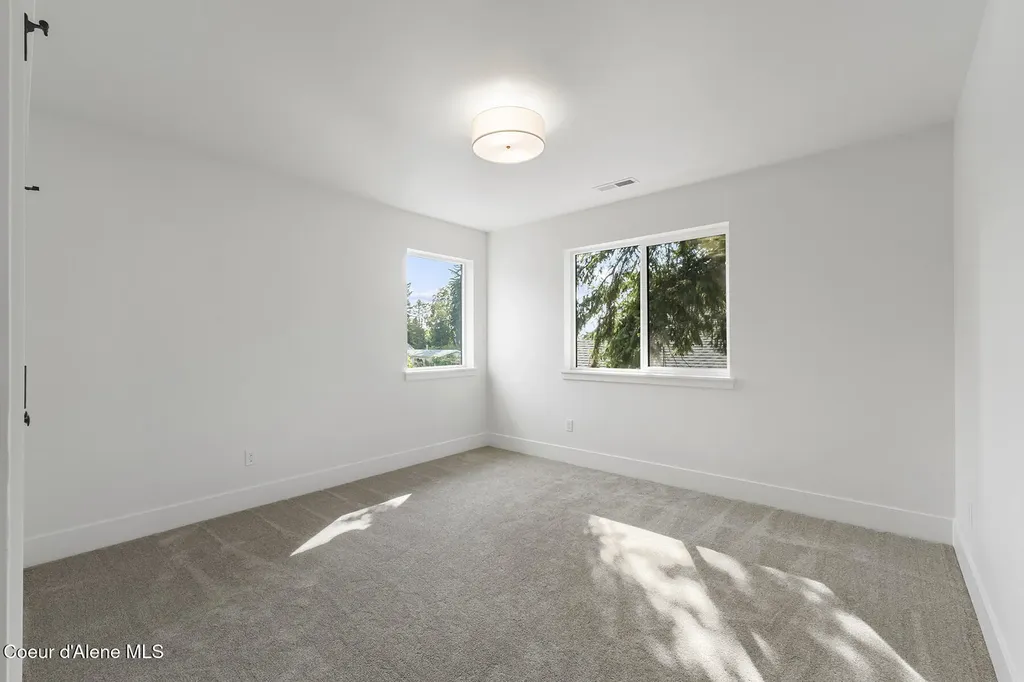 9092 N. Raintree Lane Hayden ID 83835