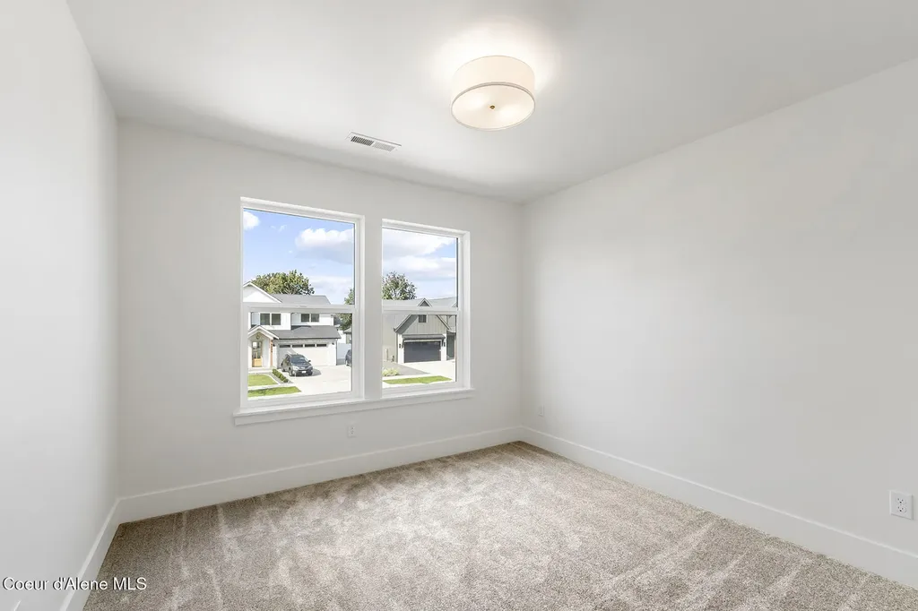 9092 N. Raintree Lane Hayden ID 83835