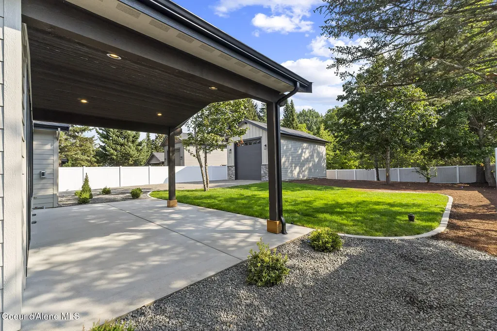 9092 N. Raintree Lane Hayden ID 83835
