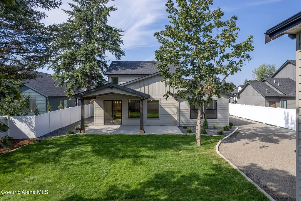 9092 N. Raintree Lane Hayden ID 83835