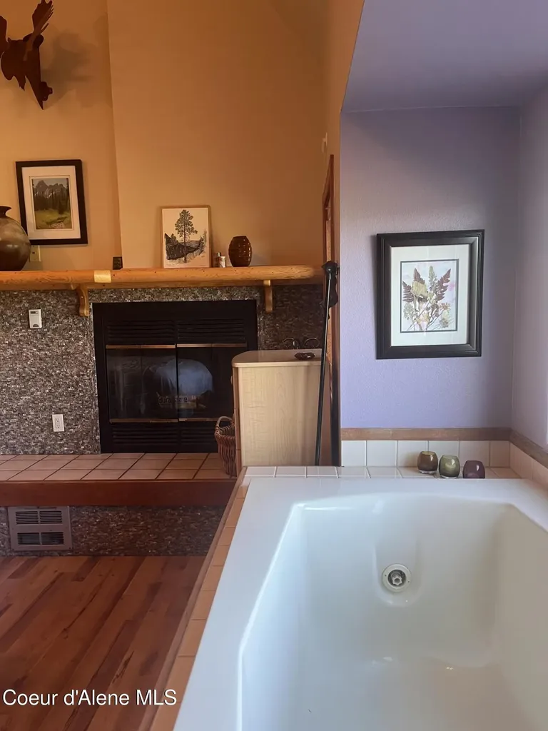 8705 Schweitzer Mtn Road Sandpoint ID 83864