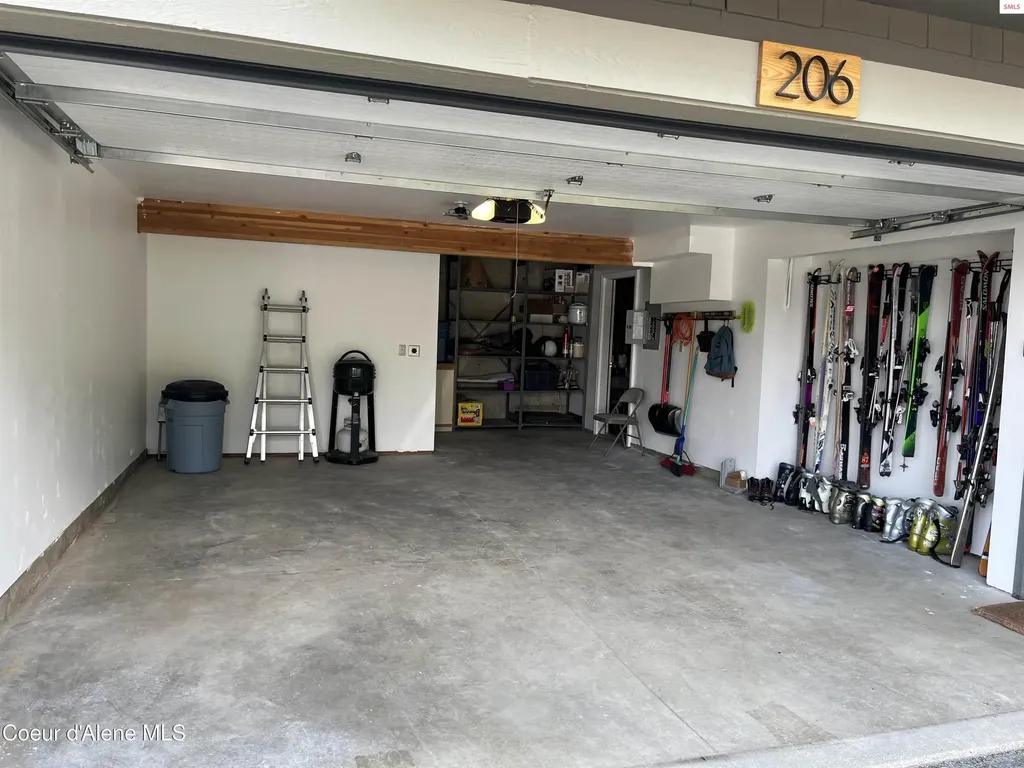 8705 Schweitzer Mtn Road Sandpoint ID 83864