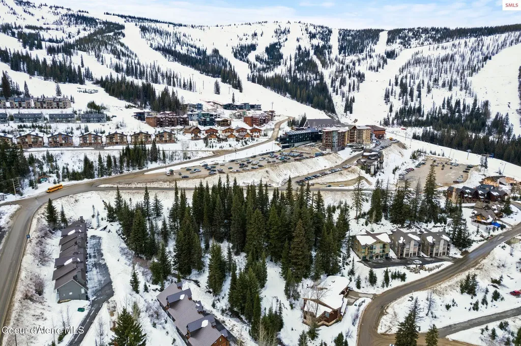 8705 Schweitzer Mtn Road Sandpoint ID 83864