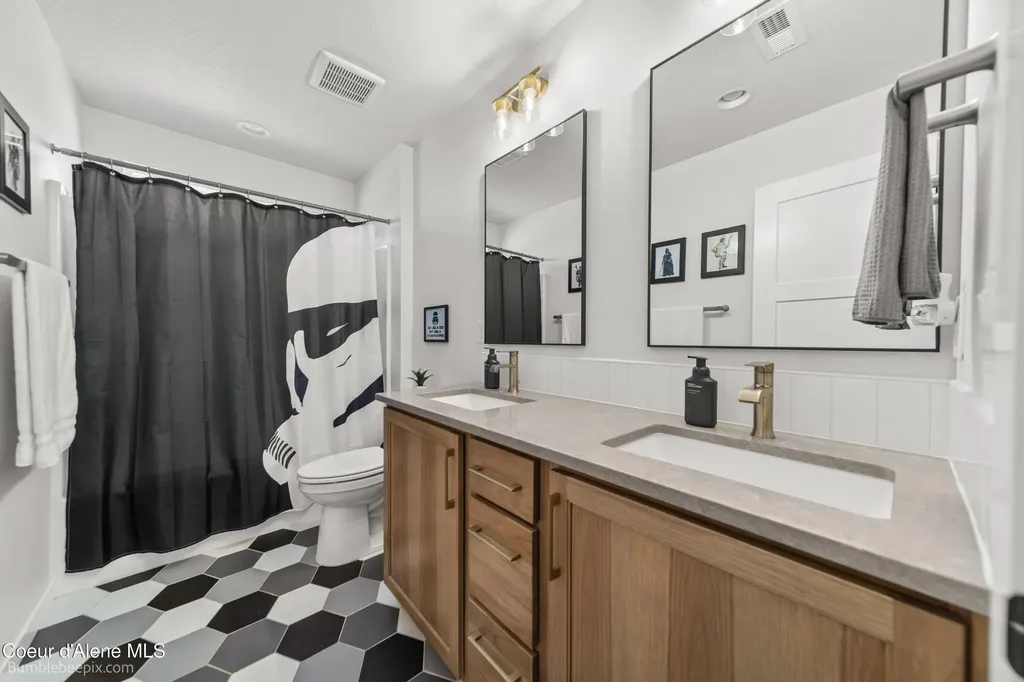 2324 W Malad Avenue Post Falls ID 83854