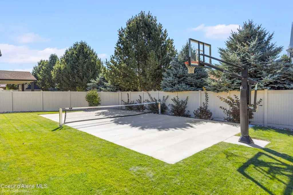 2324 W Malad Avenue Post Falls ID 83854