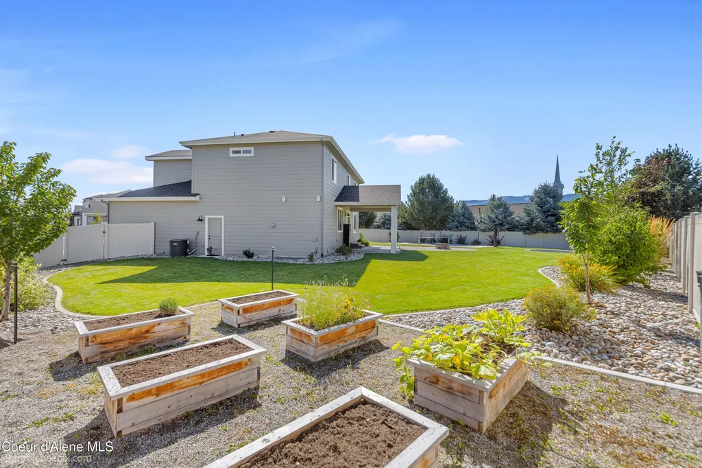 2324 W Malad Avenue Post Falls ID 83854