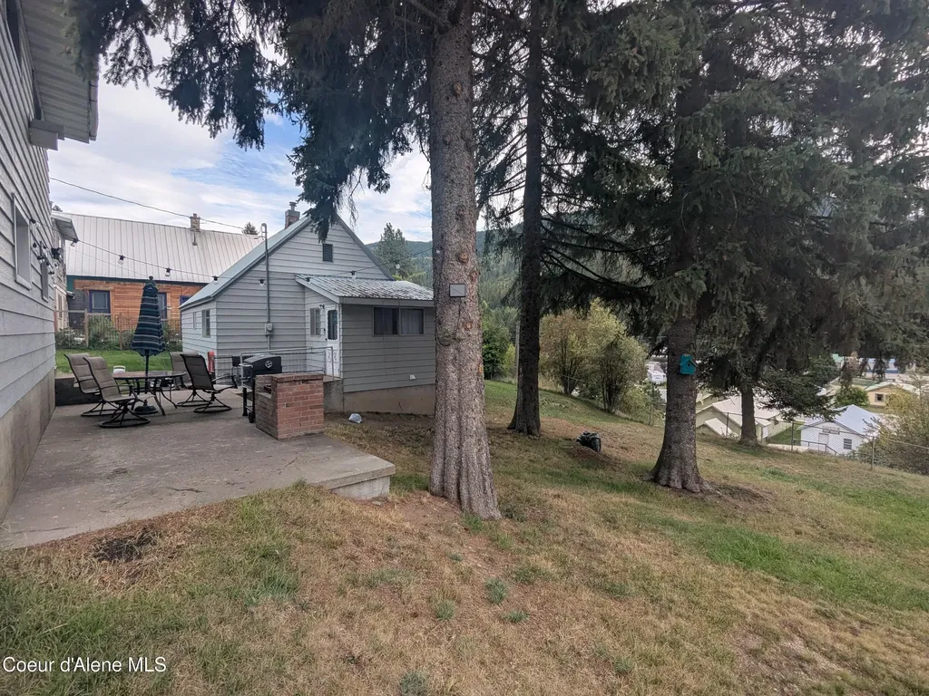 721 Hunter Street Mullan ID 83846