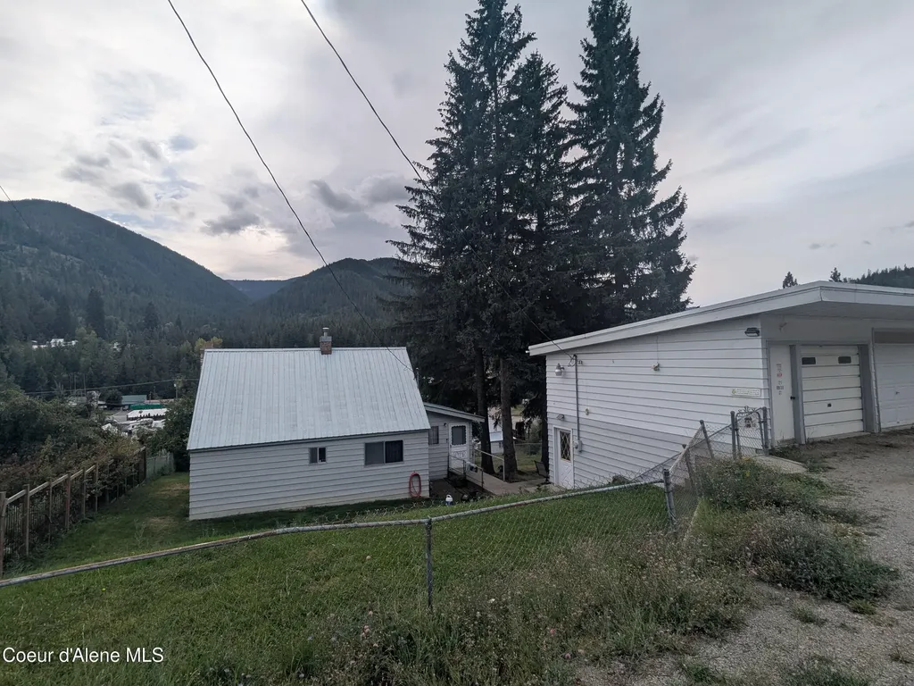 721 Hunter Street Mullan ID 83846