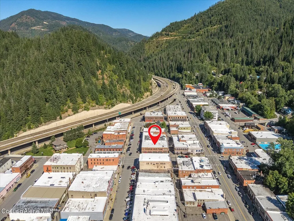 600 Cedar Street Wallace ID 83873