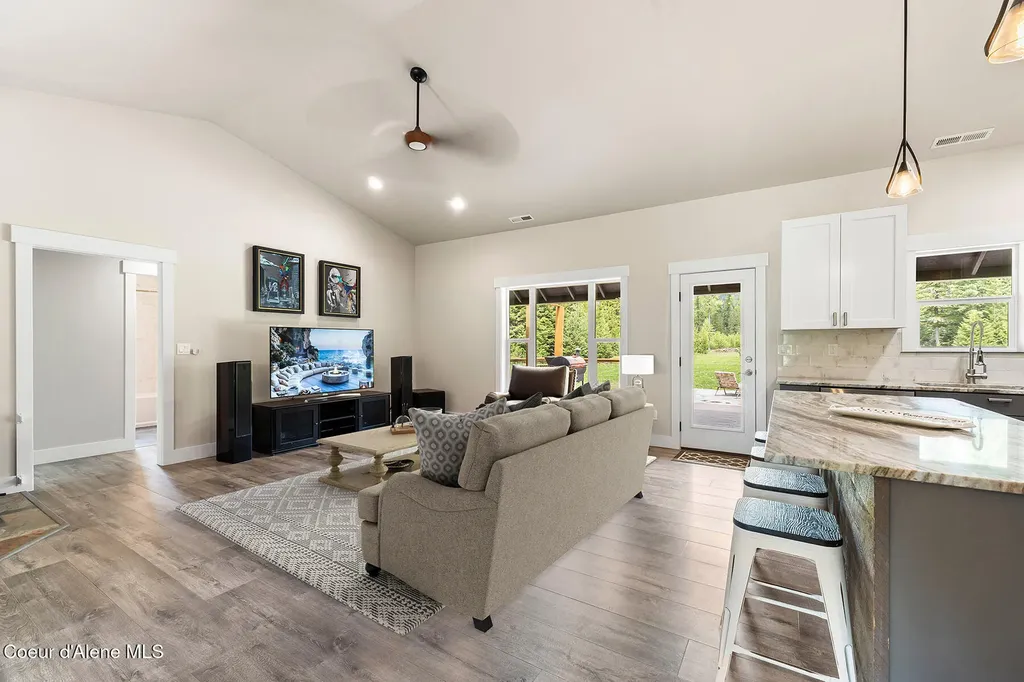 193 Grouse Road Sandpoint ID 83864