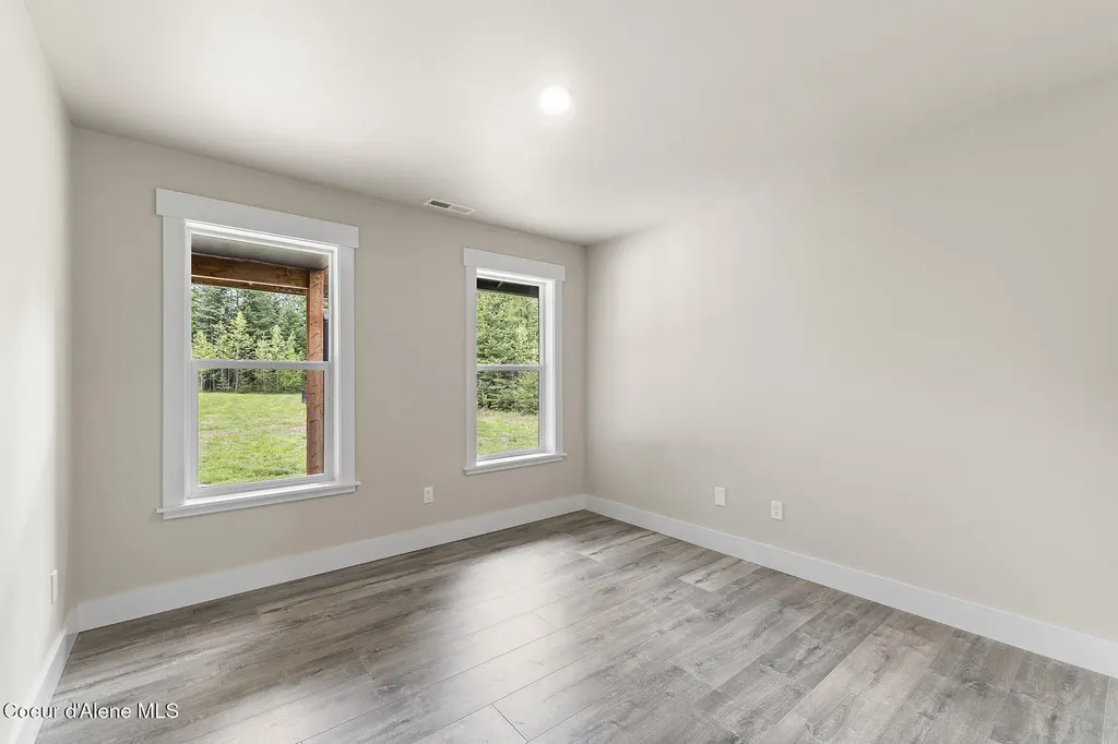 193 Grouse Road Sandpoint ID 83864
