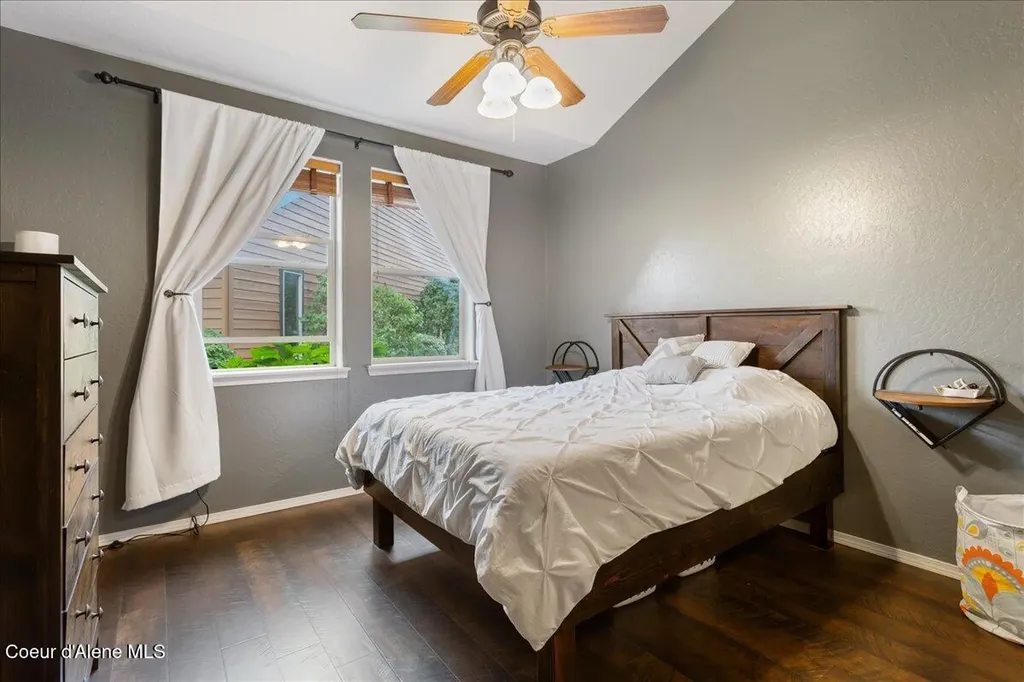 1020 Park Avenue Sandpoint ID 83864