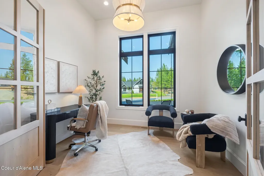 3880 E Winray Drive Hayden ID 83835
