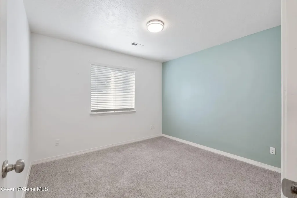 7372 N Bedford Lane Coeur D'alene ID 83815