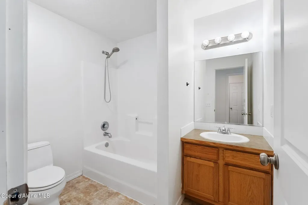 7372 N Bedford Lane Coeur D'alene ID 83815