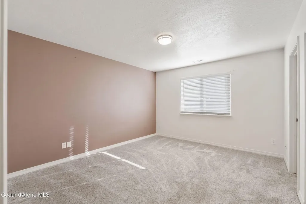 7372 N Bedford Lane Coeur D'alene ID 83815