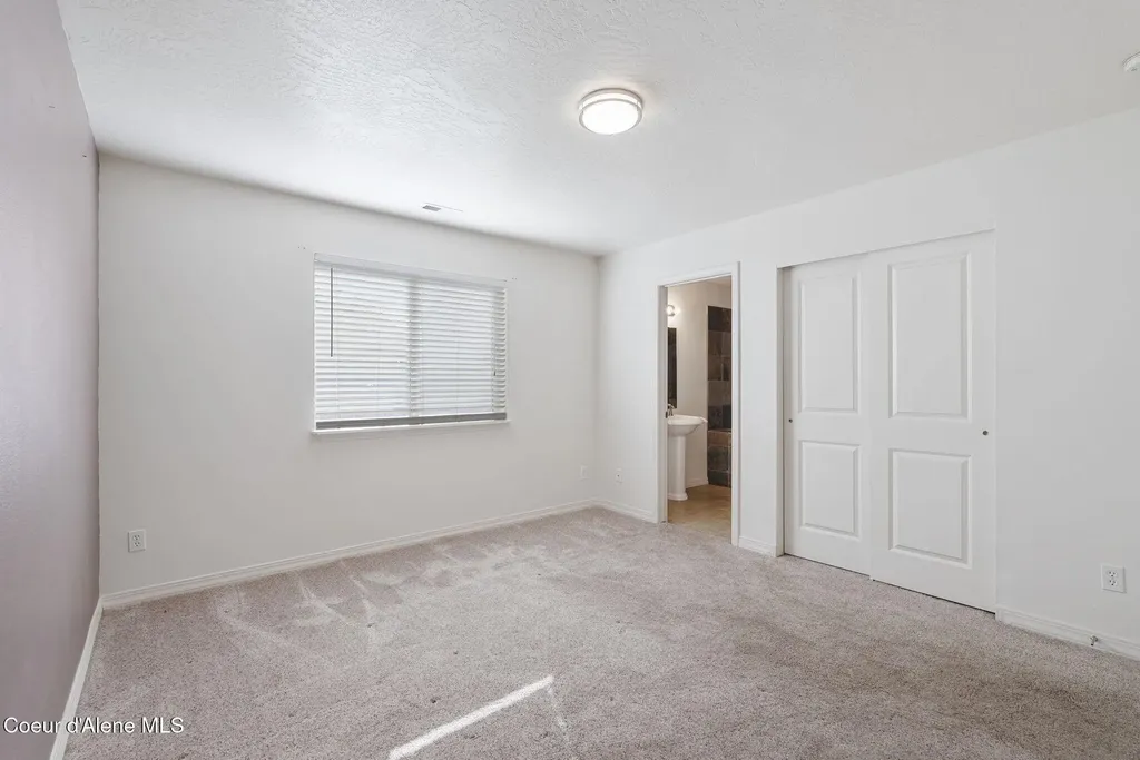 7372 N Bedford Lane Coeur D'alene ID 83815