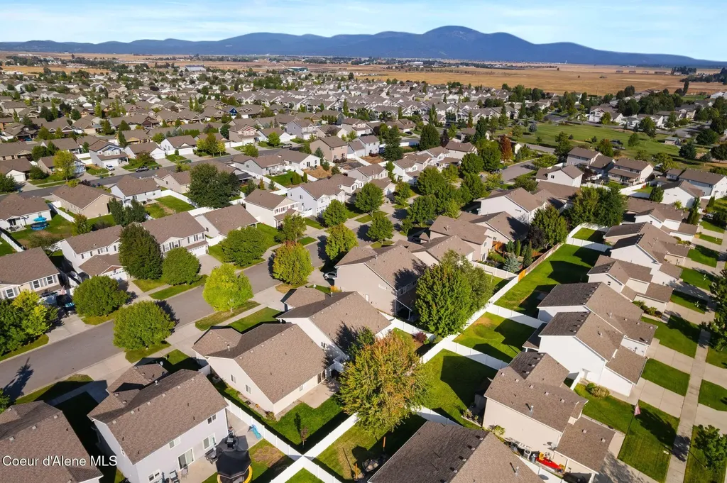 7372 N Bedford Lane Coeur D'alene ID 83815