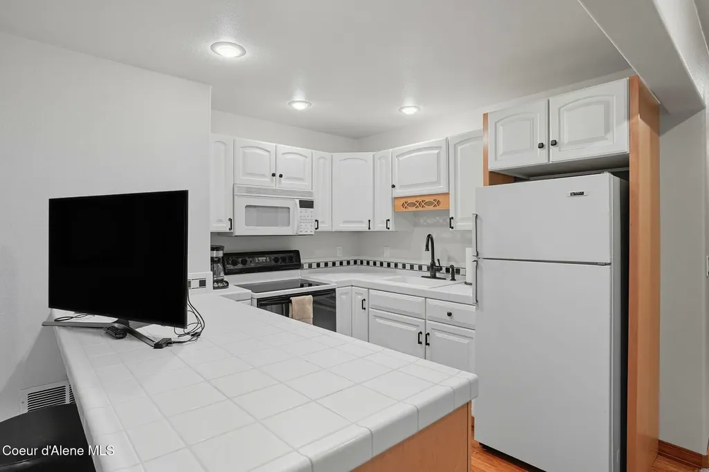 5144 S Seeweewana Court Harrison ID 83833